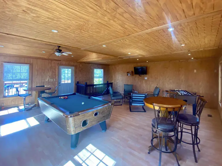 Hilltop Hideaway Cabin Pool Table Hocking Hills